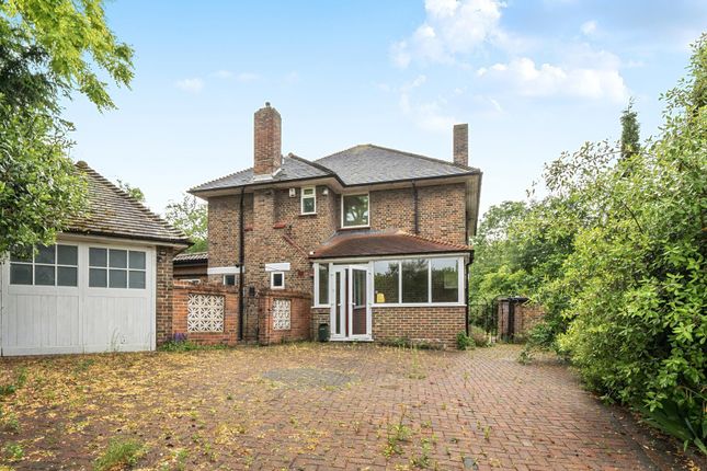 5 bed property, in Kings Orchard, £1,500,000