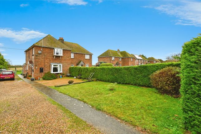 3 bed property, in Northcote, £240,000
