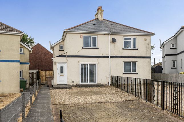 3 bed property, in Laurel Dene PL2, £220,000