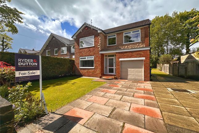 4 bed property, in Clay Lane, £400,000