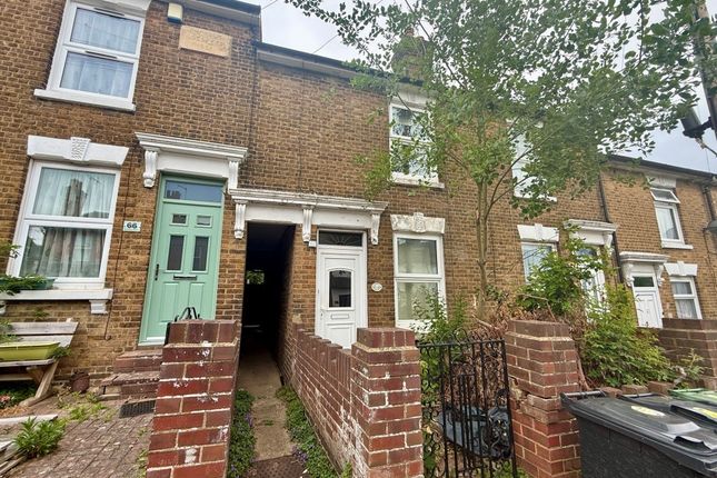 3 bed property, in 64 Whitmore Street, £180,000