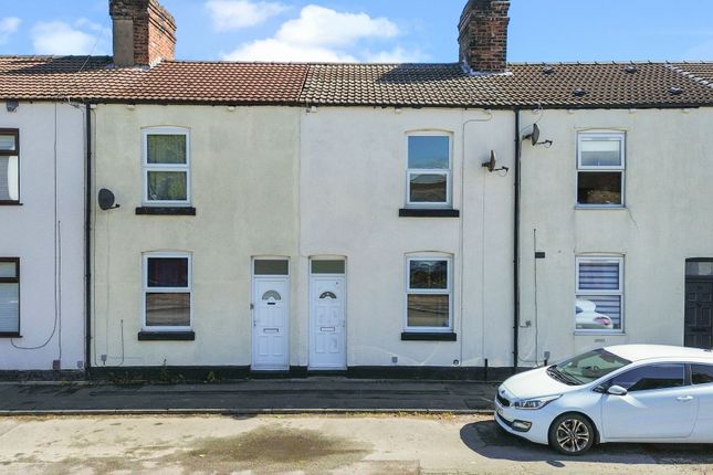 2 bed property, in Sharp Street, £130,000