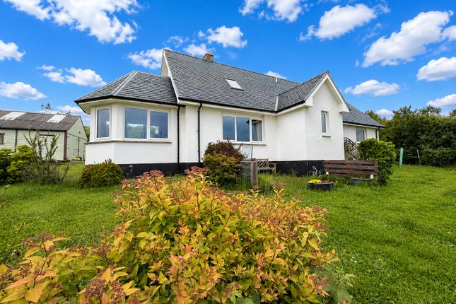 5 bed property, in Geit Na Cleirk, £450,000