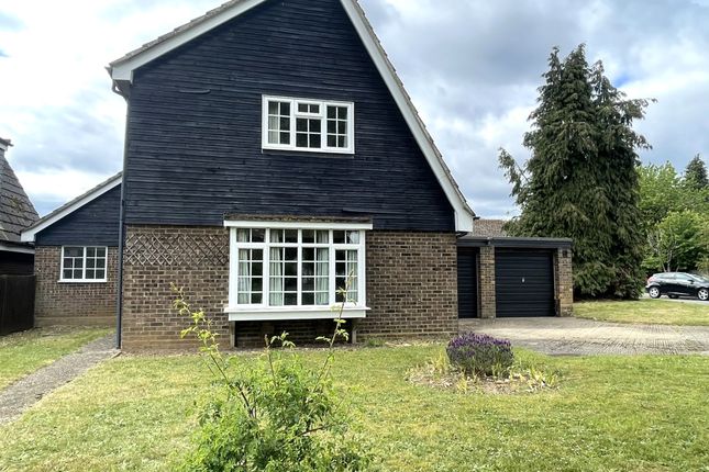 4 bed property, in Dene Way, £499,950