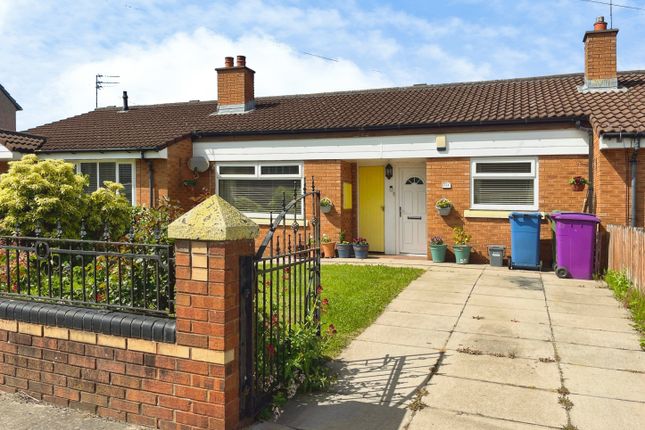 2 bed property, in Petherick Road, £130,000