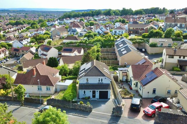 4 bed property, in Grove Road, £425,000