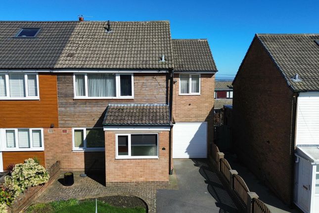 4 bed property, in Windmill Crescent, £310,000