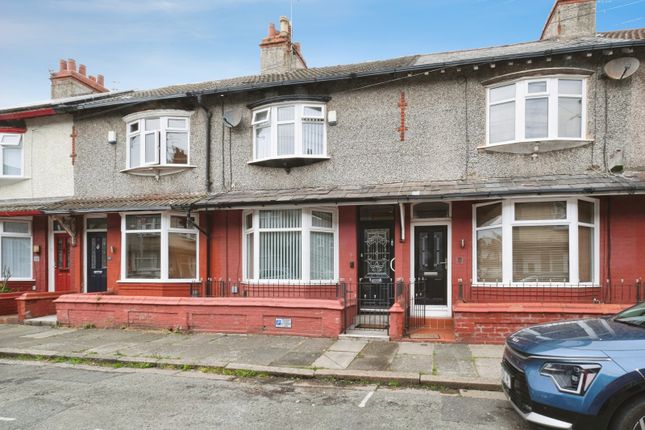3 bed property, in Ivydale Road, £180,000