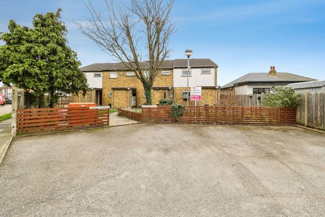 1 bed property, in Hood Road, £210,000