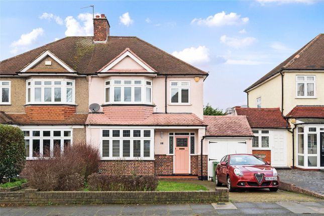 3 bed property, in Horncastle Road, £630,000
