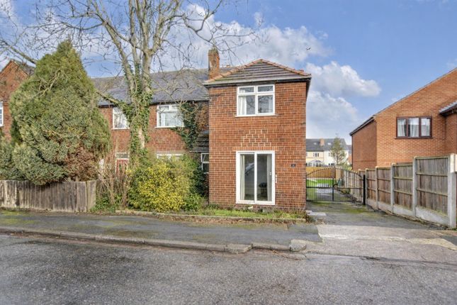 3 bed property, in Sycamore Road, £190,000