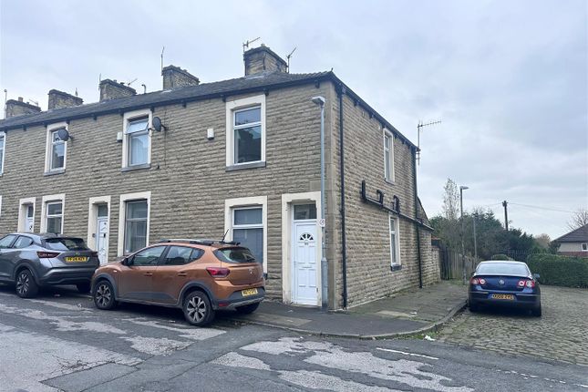 4 bed property, in Nairne Street, £107,000