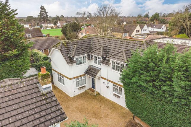4 bed property, in London End, £1,060,000