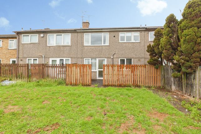 3 bed property, in Tatlow Road, £180,000