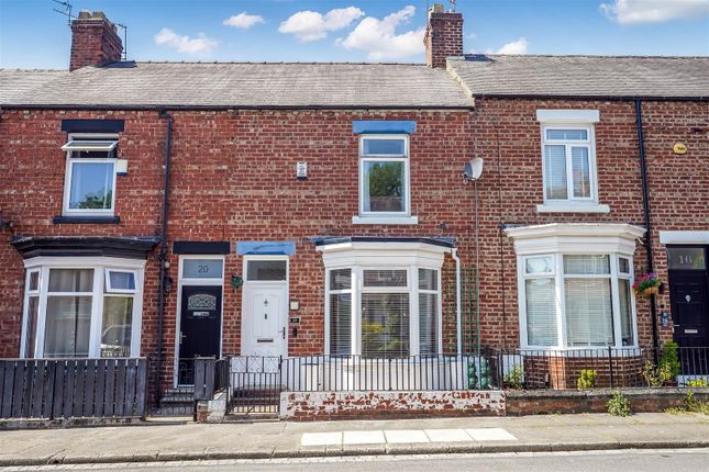 2 bed property, in Hazel Avenue, £125,000