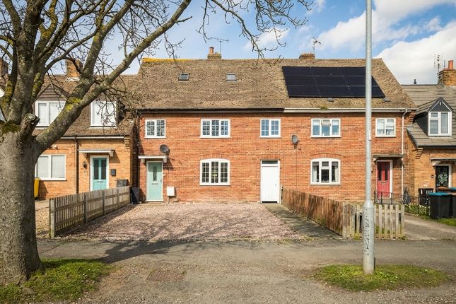 3 bed property, in Blacon Avenue, £250,000