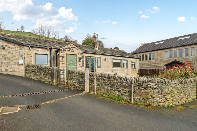 2 bed property, in Cobweb Cottage, £385,000