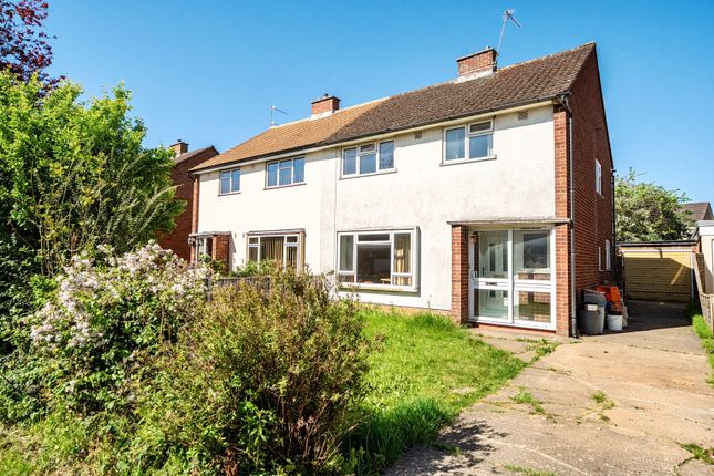 3 bed property, in Cleevelands Avenue, £300,000