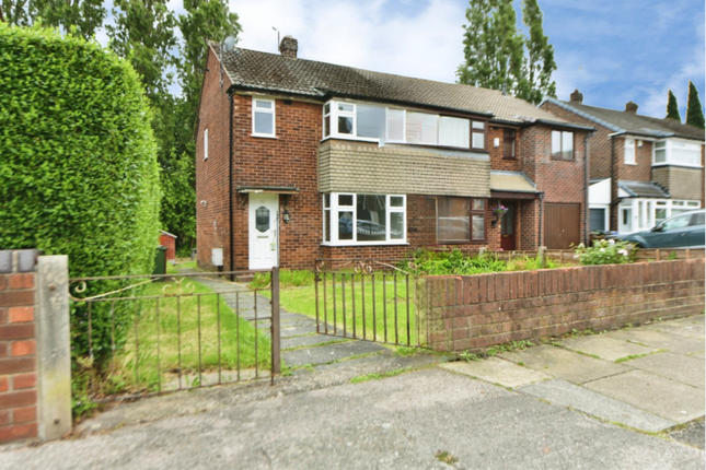 3 bed property, in Thompson Road, £265,000
