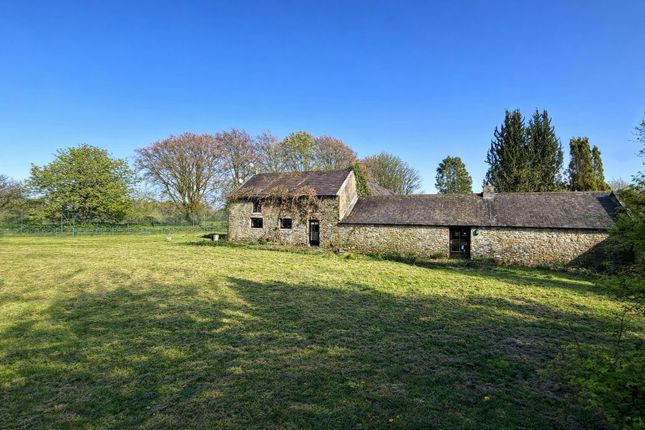 3 bed property, in Dryslwyn, £395,000