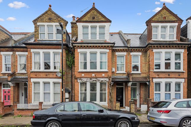 5 bed property, in Hemberton Road, £1,045,000