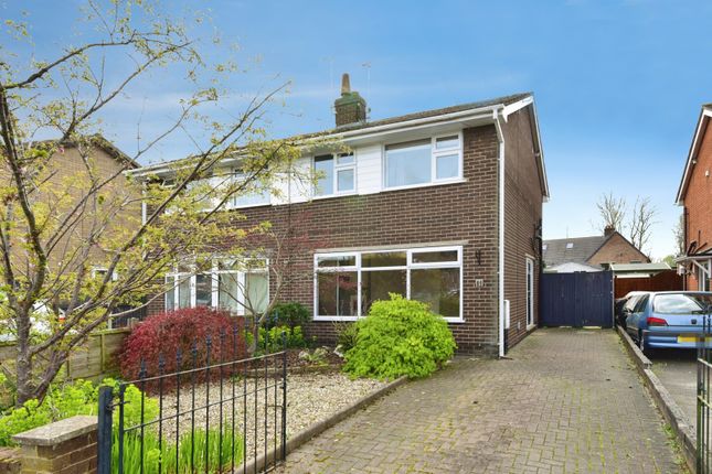 3 bed property, in Chestnut Avenue, £235,000