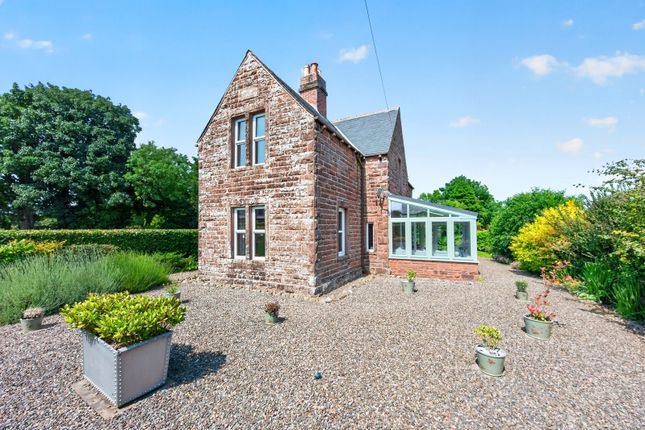 4 bed property, in Blencogo, £450,000