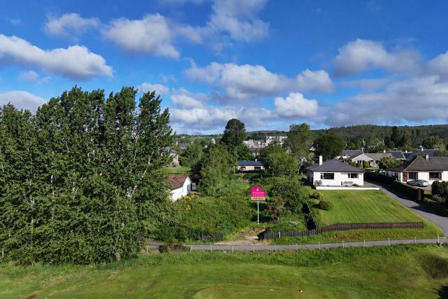 Land, in Golf Course Road, £175,000