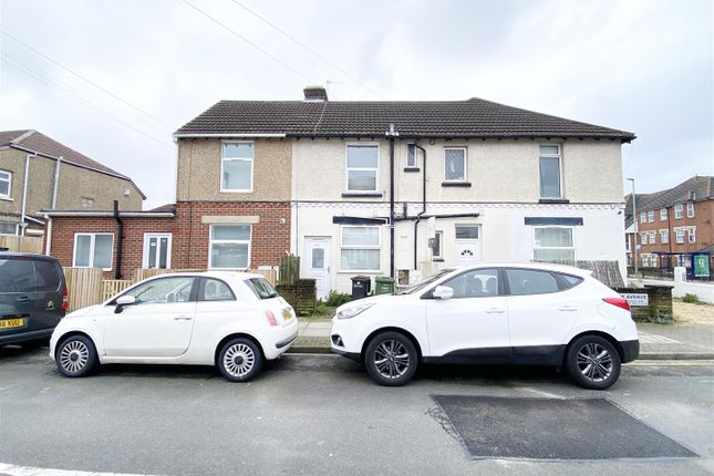 1 bed property, in Copnor Road, £149,995