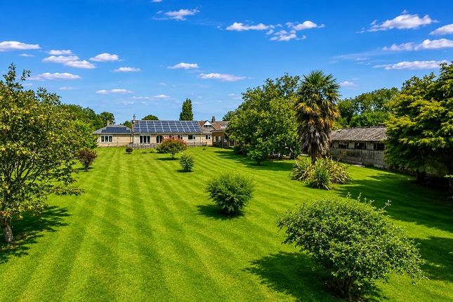 6 bed property, in Southleaze, £850,000