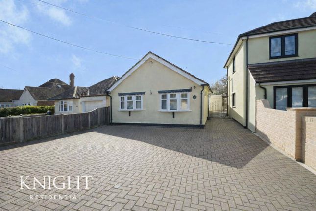 3 bed property, in Halstead Road, £400,000