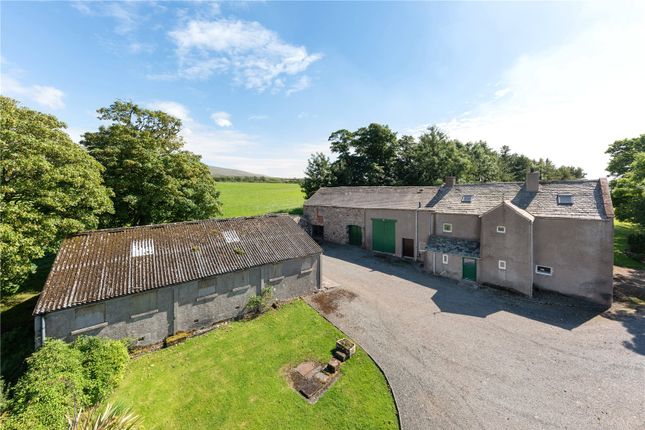 4 bed property, in Waberthwaite, £575,000