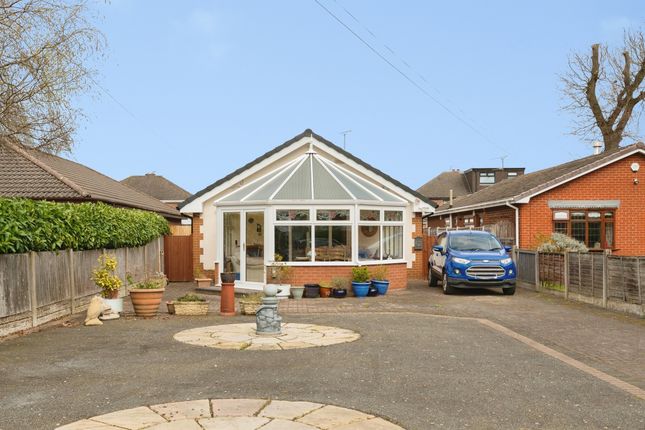 3 bed property, in Woodland Road, £280,000