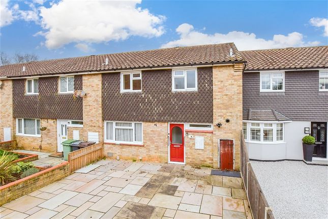 3 bed property, in Reculver Walk, £290,000