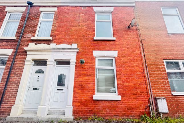 2 bed property, in Bence Road, £150,000