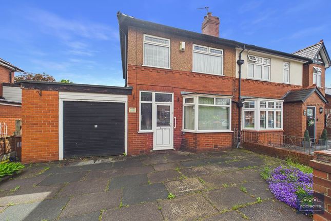 3 bed property, in Moor Road, £220,000