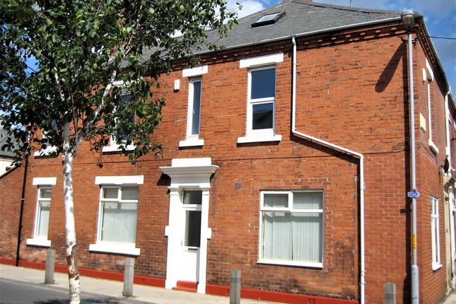 3 bed property, in Durban Street, £45,000
