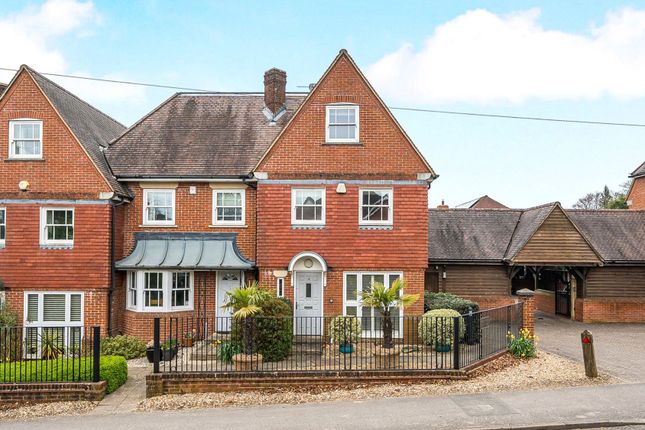 4 bed property, in Haslemere, £750,000
