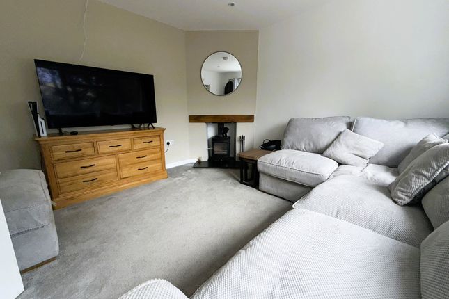 3 bed property, in Penllwyn Estate, £239,995