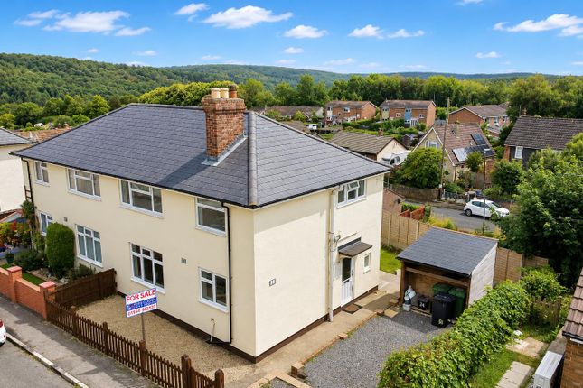 3 bed property, in Worrall Hill, £215,000