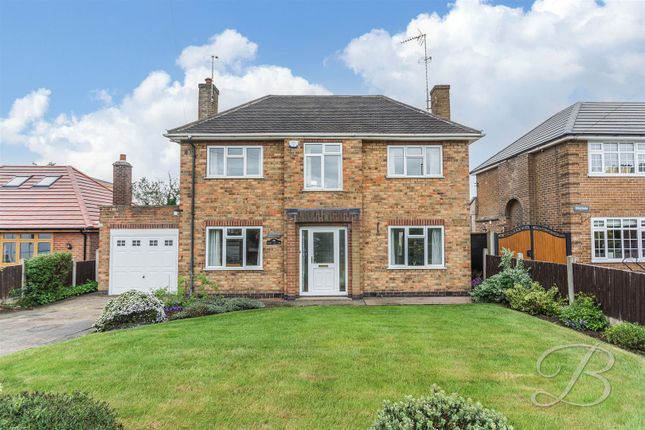 3 bed property, in Wellow Road, £379,950