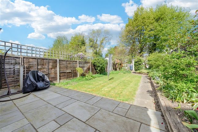 3 bed property, in Eynsford Road, £625,000