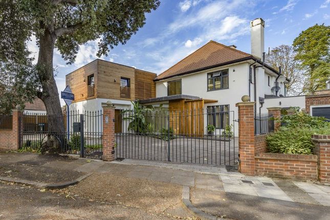 8 bed property, in Cole Park Road, £2,999,950