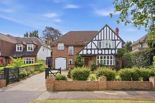4 bed property, in Fiddicroft Avenue, £1,200,000