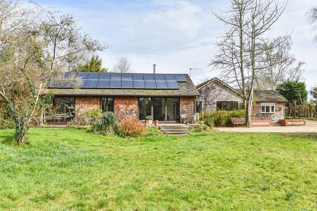 5 bed property, in Winchester Road, £950,000