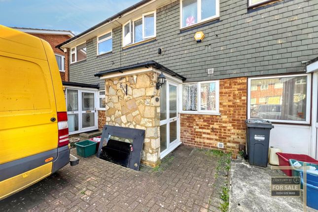 3 bed property, in Whytecroft, £475,000