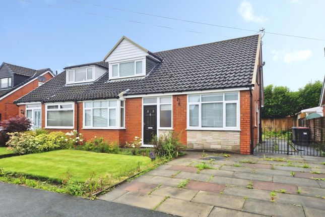 3 bed property, in Queensway, £300,000