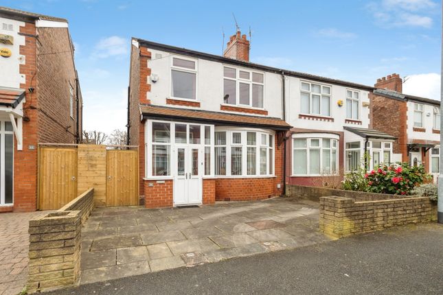 3 bed property, in Homestead Crescent, £345,000