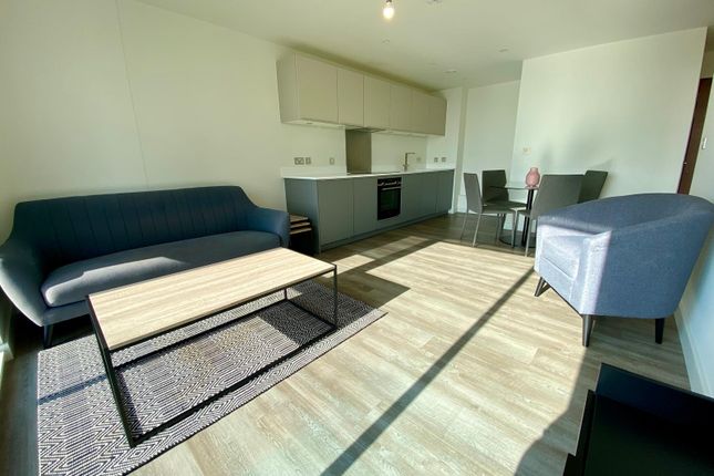 1 bed property, in The Bank II, £250,000