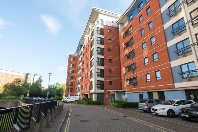 2 bed property, in Millsands, £96,000